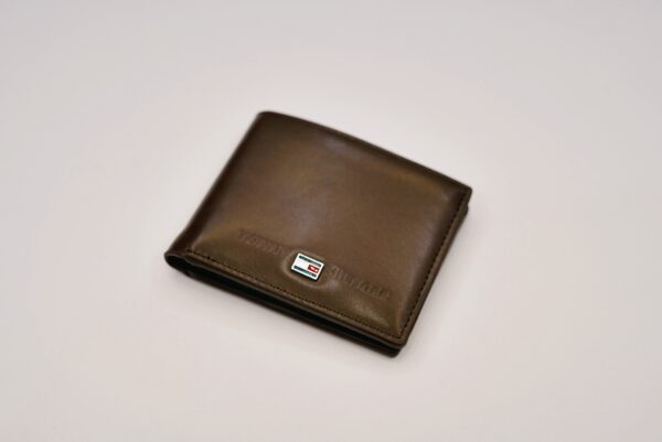 TOMMY WALLET K83 - Image 2