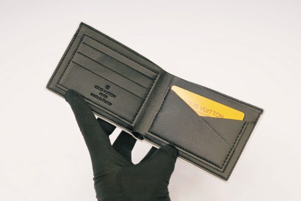 LV K229 - Image 3