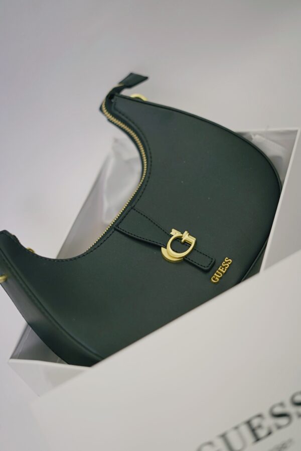 GUESS K273 - Image 3