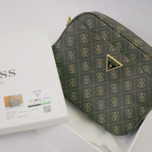 GUESS K261