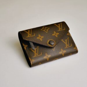 LV K241