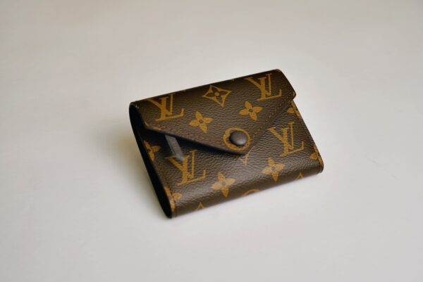 LV K241