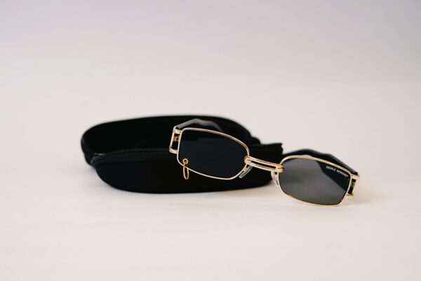 KK K313 - Image 4