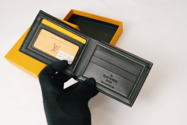 LV K387 - Image 3