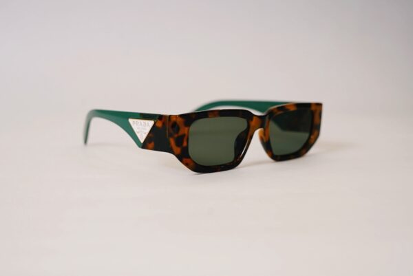 PRADA K320