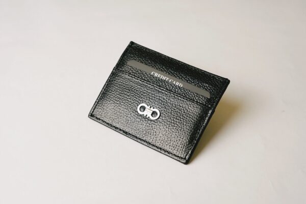 FERRAGAMO K404