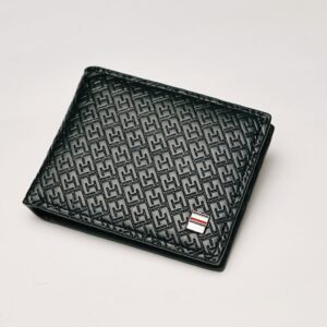 TOMMY K597 WITH BOX AND BAG